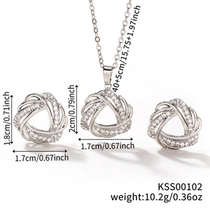 Detail showing dimensions of silver fashion jewelry set with cubic zirconia stones