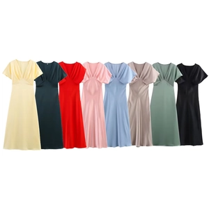 Robe Midi Élégante en Satin pour Femmes Col en V Manches Courtes Couleur Unie Ligne A Robe de Soirée Texture Soyeuse Décontractée