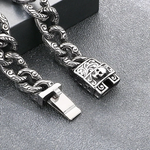 Gothic skull engraved clasp cuban link bracelet in vintage stainless steel style