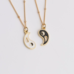 Yin Yang Pendant Necklace Copper Gold Plated Enamel Paisley Tai Chi Balance Jewelry For Women Bead Chain