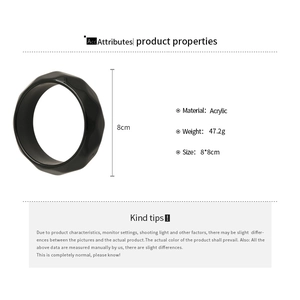 Detailed view of black acrylic geometric twisted bangle with size 8x8cm and weight 47.2g