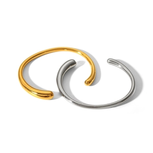 Minimalist 18K gold and silver titanium steel open C-shaped cuff bracelets with mirror finish