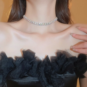Detail 12