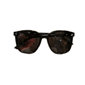 Classic black oversized kids sunglasses with UV protection and triple-dot detail