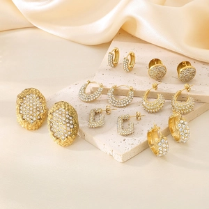 Boucles d'Oreilles Créoles Ovales Géométriques en Acier Inoxydable de Luxe Avec Strass Clips en U pour Femmes Bijoux