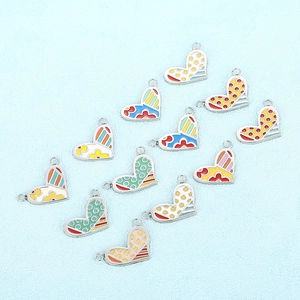 Colorful enamel heart pendants made of stainless steel with diverse patterns for DIY jewelry