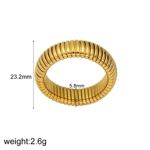 Detail shot of 18K gold plated stainless steel spring ring with 5.8mm width measurements