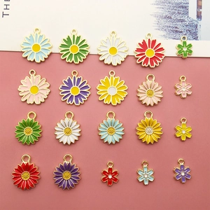 Colorful enamel daisy flower pendants in gold finish for DIY jewelry and hair accessories