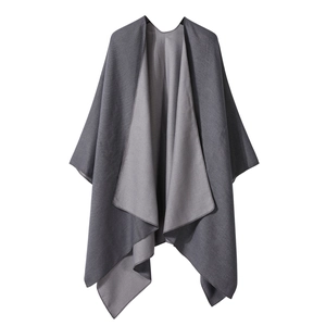 Graues Wende-Poncho-Cape für Damen mit elegantem zweifarbigem doppelseitigem Design