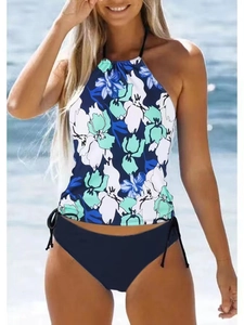 Halter neck floral print bikini set with side-tie bottoms for women beachwear