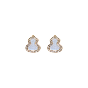 Elegante goldgerahmte weiße Flaschenkürbis-Ohrringe mit glitzernden Zirkonia-Kristallen