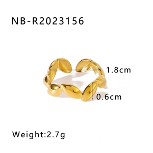Detail view of 18K gold-plated irregular leaf ring with 1.8cm diameter and 0.6cm width