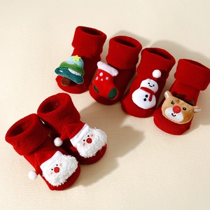 Thick red Christmas baby floor socks with 3D Santa and reindeer cartoon decorations