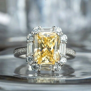 Luxury Rectangle Yellow Cubic Zirconia Copper Ring Radiant Cut Halo Engagement Jewelry For Women Party Elegant