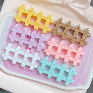 Miniature glossy resin fences in candy colors for DIY phone cases and hair accessories