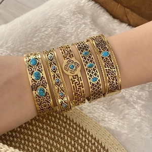 Vintage Hollow Out Stainless Steel Bangle Bracelet For Women With Turquoise Boho Geometric Pattern Jewelry