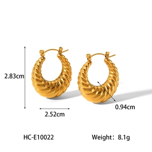 Detailed dimension guide for gold stainless steel croissant hoop earrings with measurements