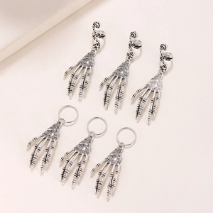 6-piece Halloween silver skeleton hand hair clips and pendant rings for dreadlocks styling