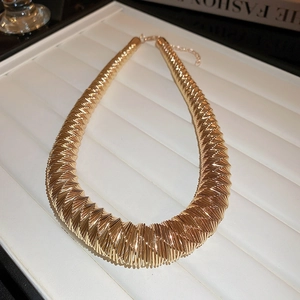 Chunky gold twist choker necklace with vintage spiral texture for women