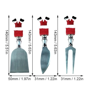Detailed dimensions of Santa Claus chimney handle cheese knives and dessert fork set