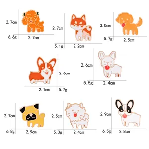 Tableau des tailles détaillé avec dimensions et poids de huit épingles en émail chien