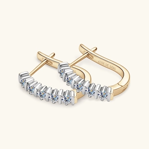 Chic 925 sterling silver U-shaped earrings with moissanite pavé in gold finish