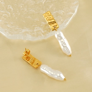 Minimalist gold textured square earrings with long baroque pearl drops for women