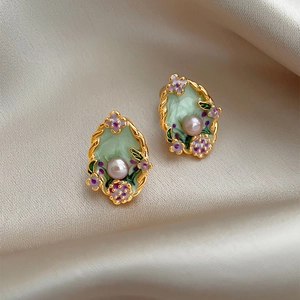French vintage floral stud earrings with green enamel and white pearl on silk