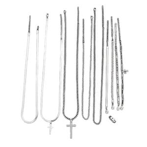 Ensemble de bijoux minimalistes en acier inoxydable avec colliers et bague croix