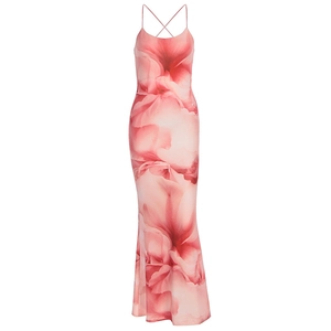Summer floral print maxi dress with slim fit waist and crisscross back straps