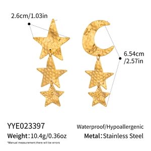 Detailed dimensions and features of asymmetrical star and moon gold steel earrings