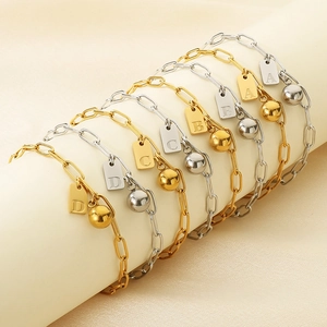 Bracelet Minimaliste En Acier Inoxydable Avec Pendentif Lettre Carrée Et Boule Chaîne À Maillons Trombones Pour Femmes