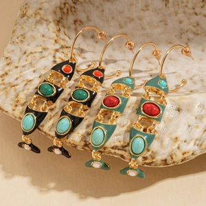 Vintage enamel fish-shaped C-hoop earrings in gold finish with colorful gemstones