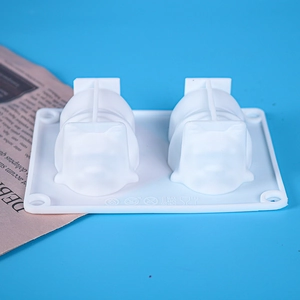 Détail du moule en silicone bouledogue à 2 cavités résistant de -40 à 230 degrés