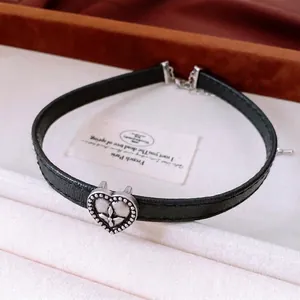 Vintage Heart Pendant Choker Necklace Faux Leather Adjustable Cross Pattern Gothic Sweet Cool Style For Women