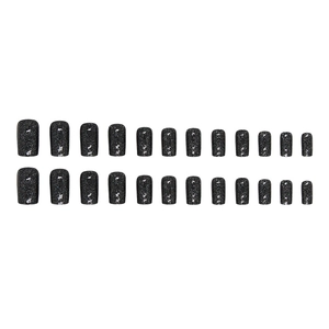 Faux ongles noirs scintillants pailletés forme carrée avec reflets argentés lot de 24