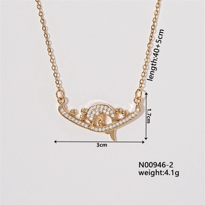 Dimensions détaillées du collier pendentif dauphin doré avec infos de taille et poids
