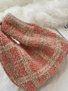 Sac à bandoulière à carreaux en polaire rose et marron pour femme hiver