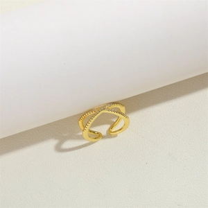 Luxurious 14K gold plated X-shaped criss-cross ring with sparkling cubic zirconia accents