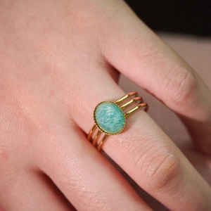 French style gold stainless steel ring with green natural stone and triple band design