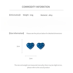 Detailed size and weight specs for blue heart-shaped polka dot stud earrings