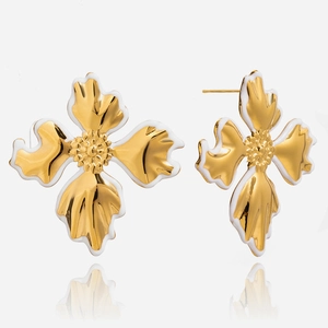 Vintage 18K Gold Plated Stainless Steel White Enamel Floral Stud Earrings For Women Romantic Four Petal Flower Jewelry