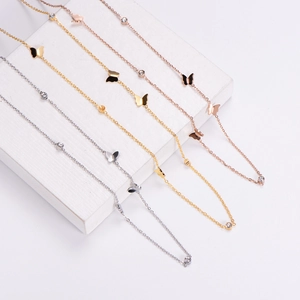 Collier Pendentif Papillon Acier Inoxydable 316L Avec Zircon Plaqué Or 18K Élégante Chaîne O Bijoux Pour Femmes