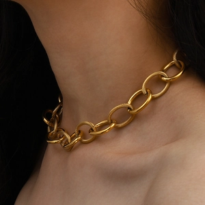 Chunky gold chain necklace for women featuring a bold punk style and metallic luster