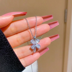 Four Leaf Clover Pendant Necklace Titanium Steel Chain Sparkling Copper Zircon Inlaid Jewelry For Women Light Luxury Style