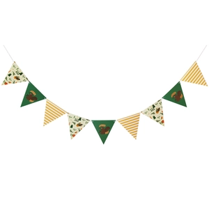 Guirlande de drapeaux triangulaires thème forêt avec écureuils pour décorations