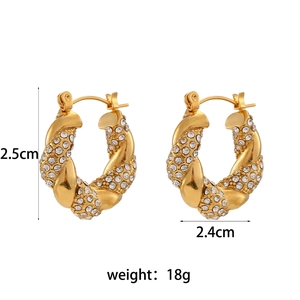 Gold plated twist hoop earrings with zircon pavé detail and 2.5cm height dimension