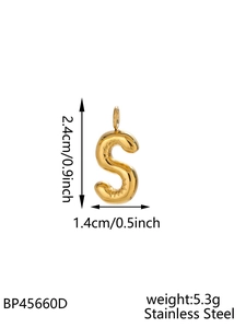 Macro shot of gold stainless steel puffy letter S pendant with dimension and weight details