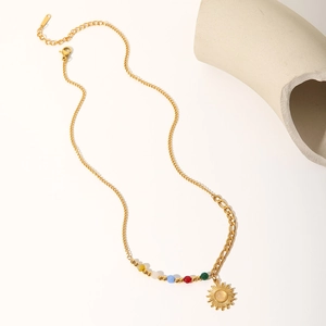 Collar de sol de acero de titanio chapado en oro de 18K con cuentas de piedra ojo de gato