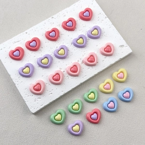 Glossy double-layered resin heart charms for DIY phone cases and hair accessories